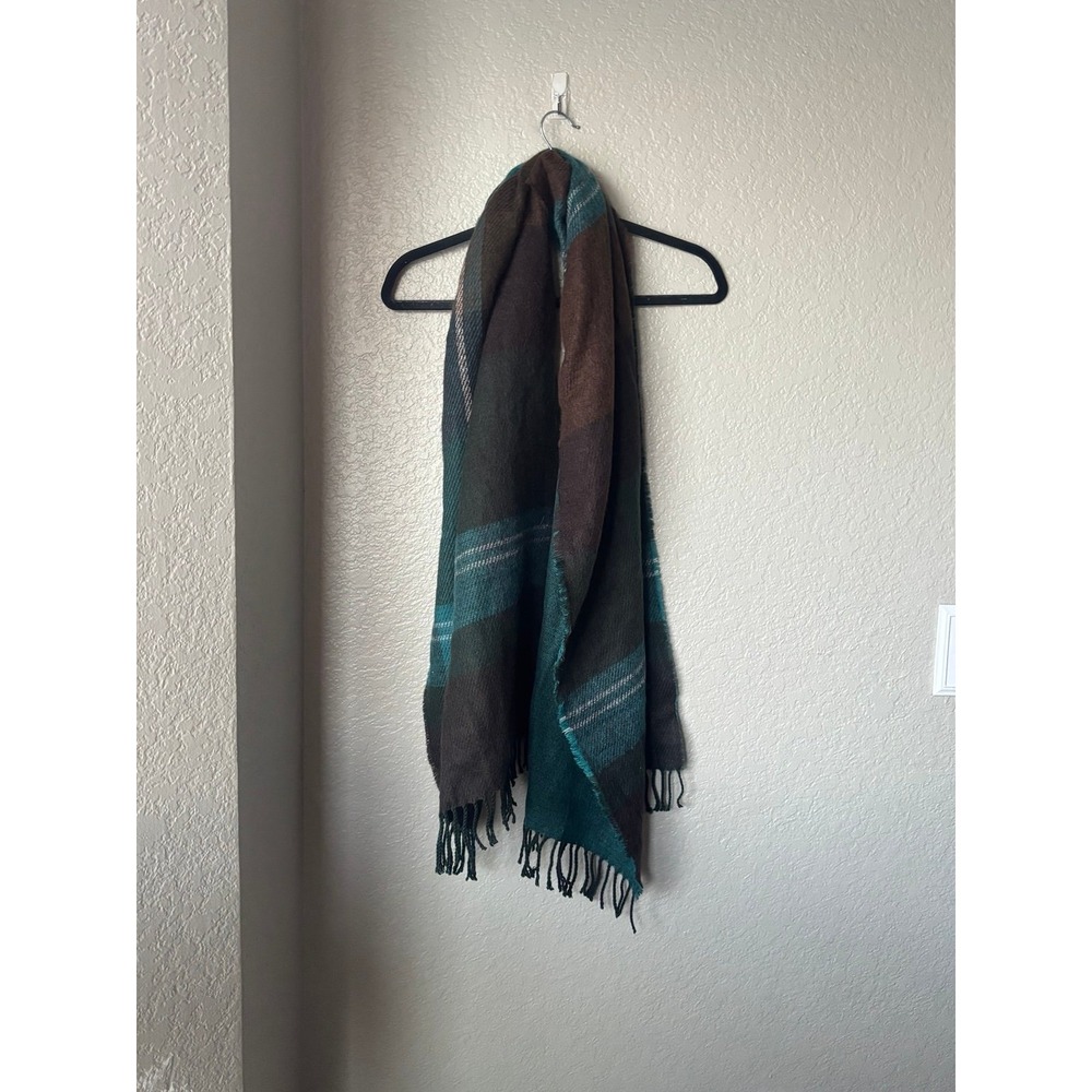 Plaid Winter Scarf with Fringe
